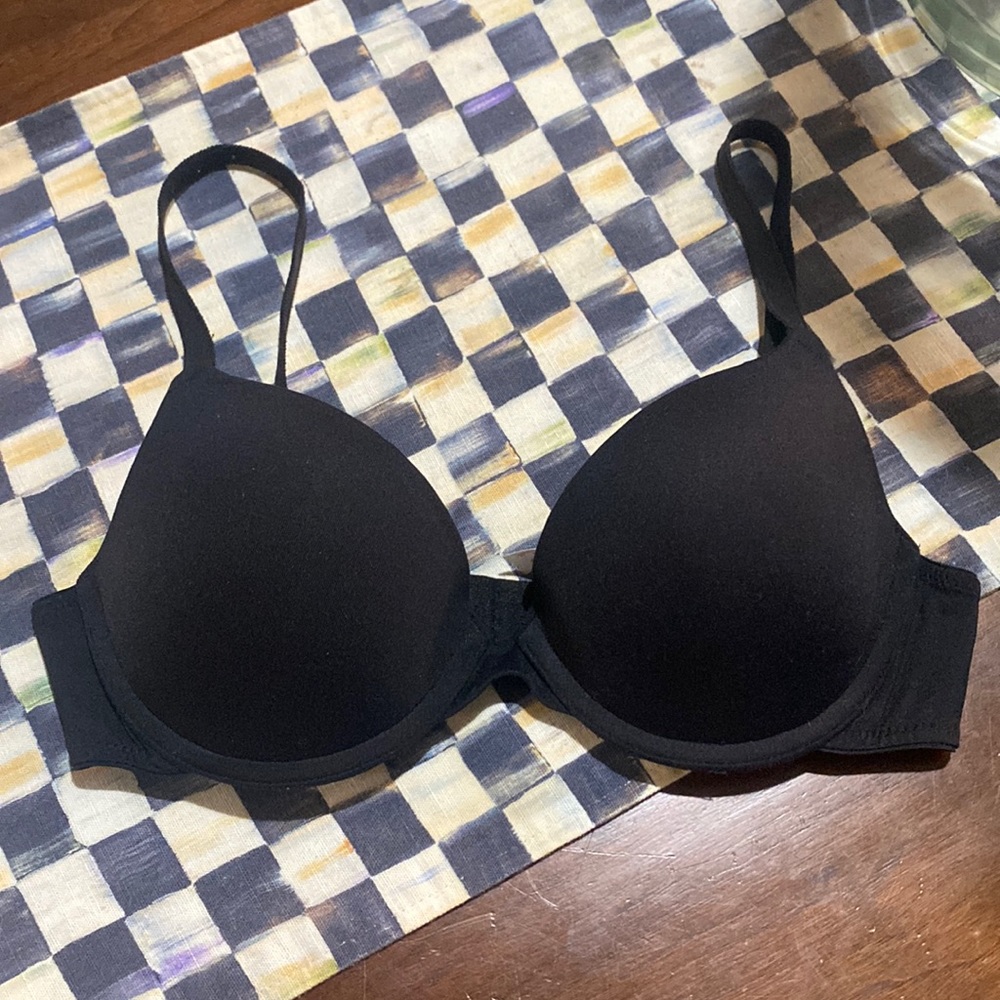 PINK Victoria’s Secret push up bra